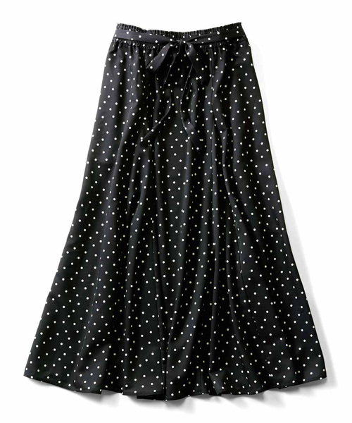 IEDIT（イディット）の「ＩＥＤＩＴ　ふわりと揺れるドットプリントロングスカート（スカート・レディース・ブラック/ワインレッド・SMALL/MEDIUM/LARGE/X-LARGE/XX-LARGE）」の3枚目の写真