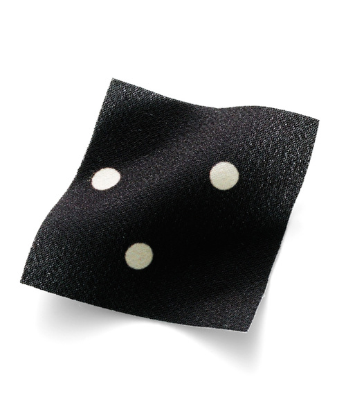 IEDIT（イディット）の「ＩＥＤＩＴ　ふわりと揺れるドットプリントロングスカート（スカート・レディース・ブラック/ワインレッド・SMALL/MEDIUM/LARGE/X-LARGE/XX-LARGE）」の6枚目の写真