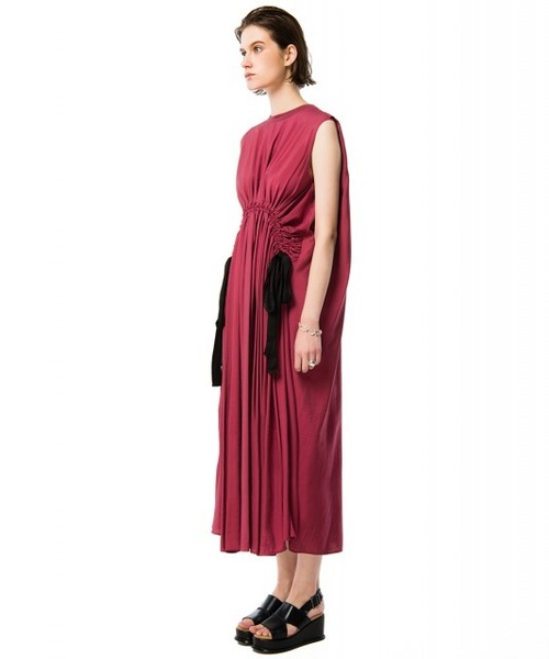 CLANE（クラネ）の「WAIST DESIGN GATHER ONEPIECE（ワンピース
