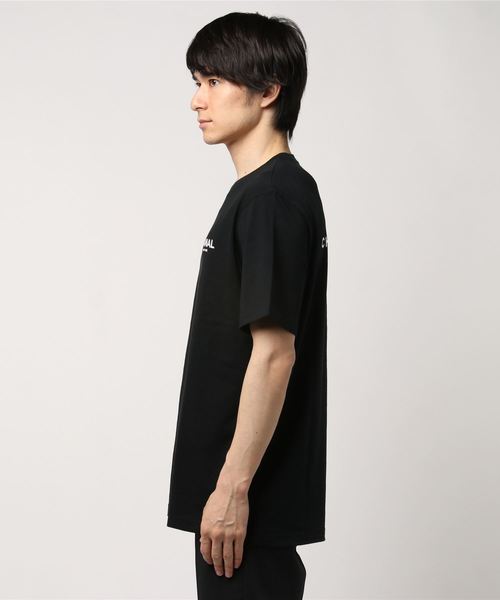 ADAM ET ROPE'(アダムエロペ)の「CANAL FILM FESTA T(Tシャツ/カットソー・メンズ・ホワイト/ブラック・L/M)」の3枚目の写真
