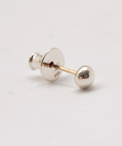 ピアス/ドット(S)/K18ゴールドポスト（ピアス（片耳用