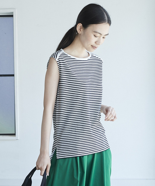 AMERICAN HOLIC(アメリカンホリック)の「・60新疆綿スムース 12col. 変形ボートネック★(Tシャツ/カットソー・レディース・チャコールグレー/レッド/モカ/ミント/ブルー/イエロー系その他2/オフホワイト/ブラック/ピンク/ネイビー/イエロー/ブルー系その他2・L/M)」の3枚目の写真