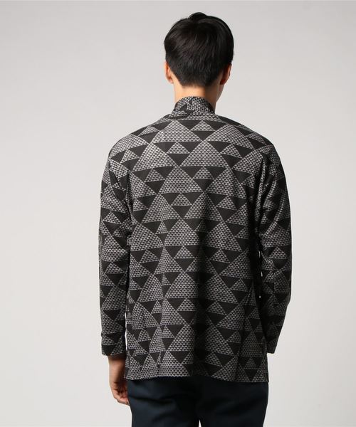 ADAM ET ROPE'（アダムエロペ）の「【OJO+ × ADAM ET ROPE'】ペーパーヤーントッパーカーディガン（カーディガン/ボレロ・メンズ・ブラック/オレンジ/スミクロ・M/L）」の10枚目の写真