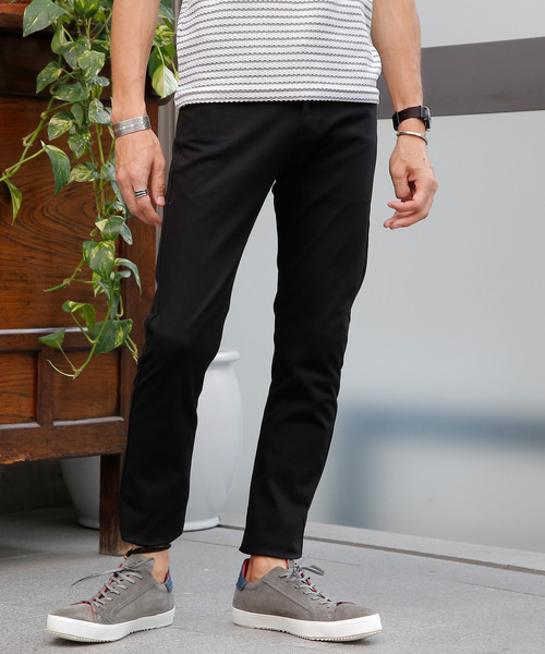 MEN'S MELROSE(メンズメルローズ)の「ワンダーシェイプスキニーテーパードパンツ(パンツ)」|ブラック