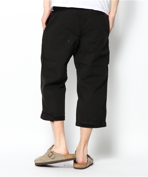 SHIPS(シップス)の「GRAMICCI: クロップドパンツ(その他パンツ・メンズ・グレー/チャコールグレー/ブラック/カーキ/キャメル/ブラウン/ワイン/ピンクゴールド/オリーブ/ネイビー・SMALL/LARGE/MEDIUM)」の12枚目の写真