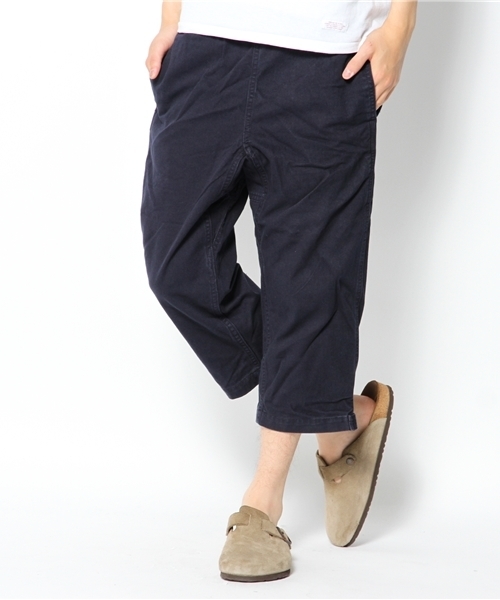 SHIPS(シップス)の「GRAMICCI: クロップドパンツ(その他パンツ・メンズ・グレー/チャコールグレー/ブラック/カーキ/キャメル/ブラウン/ワイン/ピンクゴールド/オリーブ/ネイビー・SMALL/LARGE/MEDIUM)」の19枚目の写真