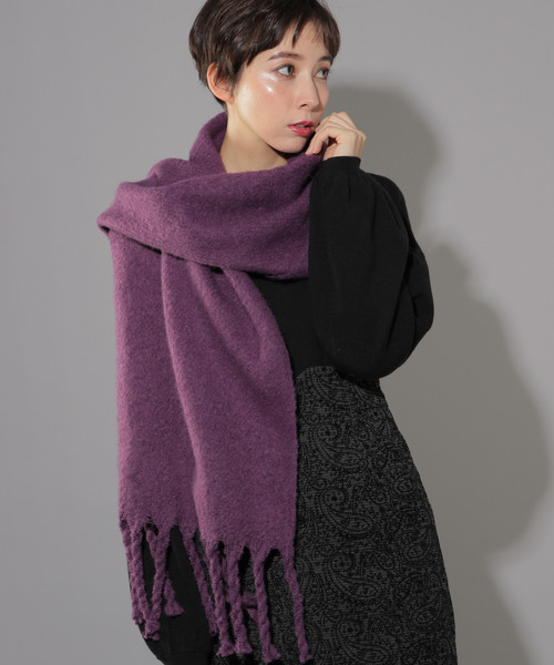 PAGEBOY（ページボーイ）の「カラーストール（ストール/ショール・レディース・ブラック/ベージュ/パープル・FREE）」の3枚目の写真