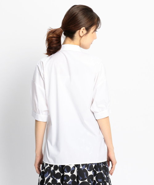 NARACAMICIE(ナラカミーチェ)の「《UVカット加工》袖コンシャス半袖シャツ(シャツ/ブラウス・レディース・ホワイト/ネイビー・MEDIUM)」の6枚目の写真