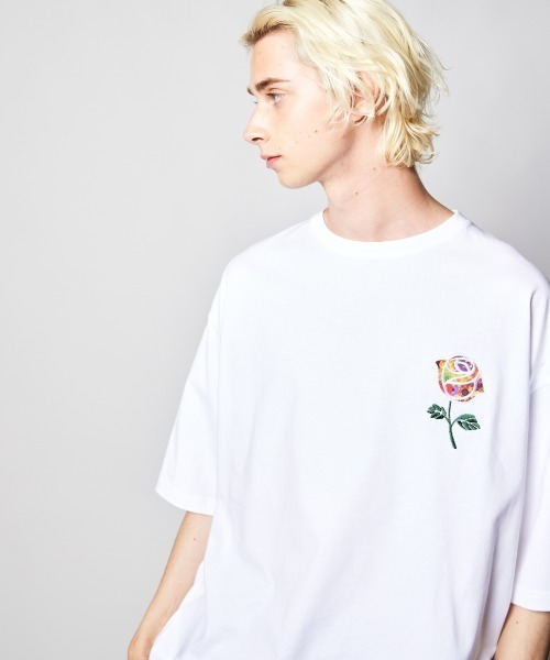 rehacer(レアセル)の「rehacer STAND : Flower Rose Wide S/S T / フラワー ローズ ワイド ショートスリーブ Tシャツ(Tシャツ/カットソー・メンズ・ホワイト/ブラック/カーキ・SMALL/MEDIUM/LARGE/X-LARGE/X-SMALL)」の17枚目の写真