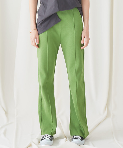 STUDIOUS（ステュディオス）の「【STUDIOUS】Ny/C ピンタック フレアニットパンツ（その他パンツ・レディース・ホワイト/ブラック/ライトグリーン・1/2）」の12枚目の写真