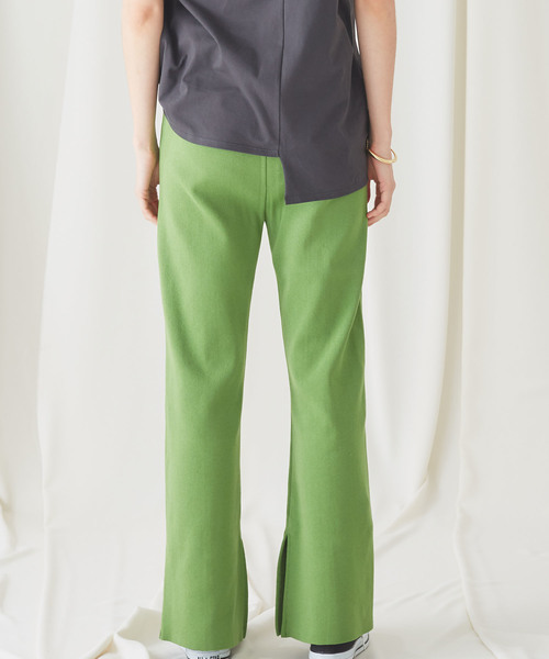 STUDIOUS（ステュディオス）の「【STUDIOUS】Ny/C ピンタック フレアニットパンツ（その他パンツ・レディース・ホワイト/ブラック/ライトグリーン・1/2）」の6枚目の写真