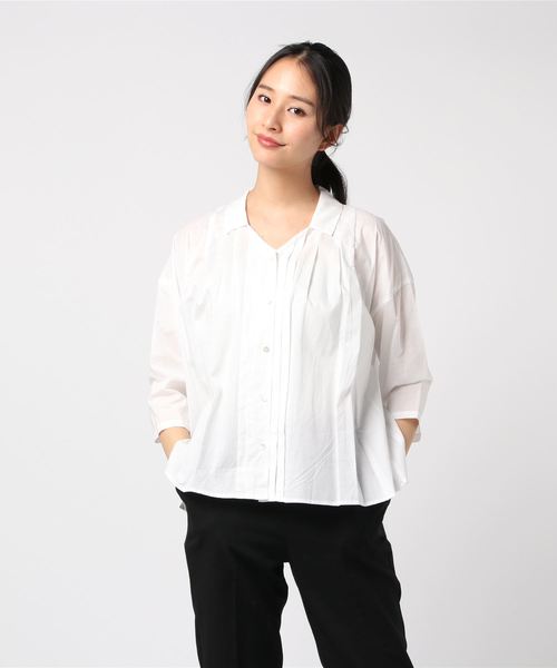 MidiUmi（ミディウミ）の「THIN_TUCK_TOP（シャツ/ブラウス・レディース・ホワイト/ネイビー/グレー・FREE）」の2枚目の写真