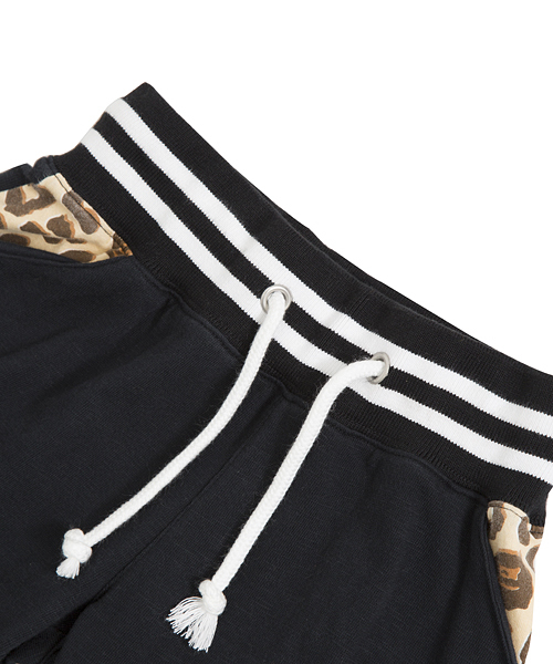 XLARGE KIDS（エクストララージキッズ）の「SPORT SWEAT PANT（その他パンツ・キッズ・ブラック/ネイビー・5T/6T/4T/8T/7T）」の7枚目の写真