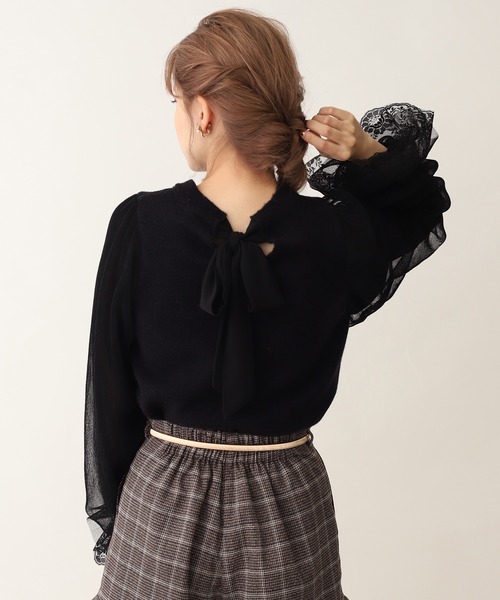 one after another NICE CLAUP（ワンアフターアナザーナイスクラップ）の「袖コンシャスバックリボンニット（ニット/セーター・レディース・ベージュ/ブラウン/オフホワイト/ブラック・FREE）」の21枚目の写真