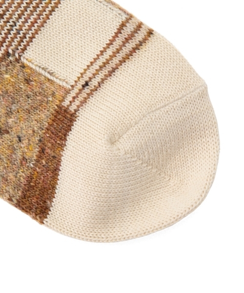 BEAMS(ビームス)の「BEAMS / パッチワーク ソックス(ソックス/靴下・メンズ・ナチュラル/ブラック/ブルー/ネイビー/オリーブ・ONE SIZE)」の15枚目の写真