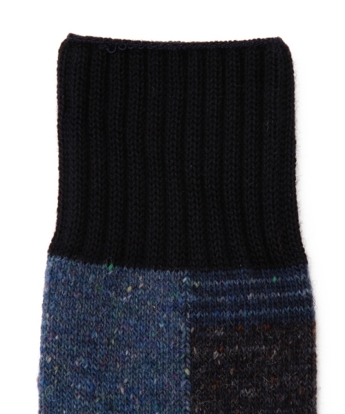 BEAMS(ビームス)の「BEAMS / パッチワーク ソックス(ソックス/靴下・メンズ・ナチュラル/ブラック/ブルー/ネイビー/オリーブ・ONE SIZE)」の11枚目の写真