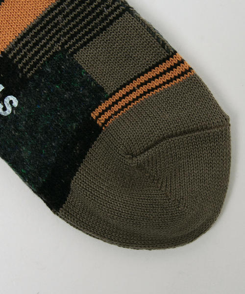 BEAMS(ビームス)の「BEAMS / パッチワーク ソックス(ソックス/靴下・メンズ・ナチュラル/ブラック/ブルー/ネイビー/オリーブ・ONE SIZE)」の8枚目の写真