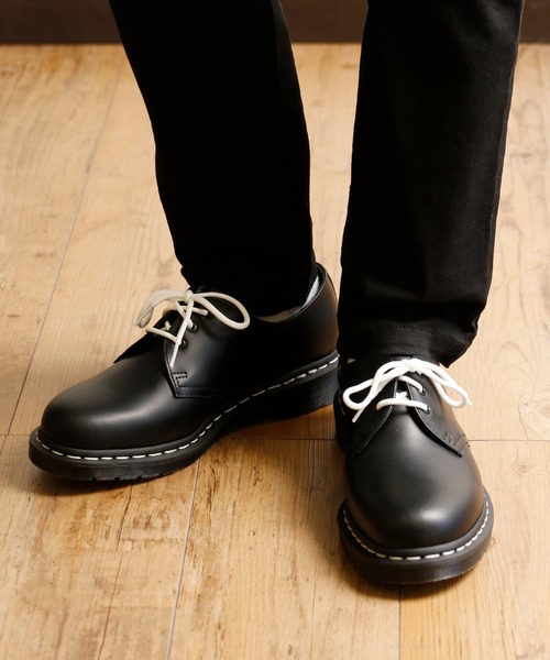 Dr. Martens（ドクターマーチン）の「Dr.Martens ドクターマーチン / 1461 3EYE GIBSON SHOE 3ホール プレーントゥ ブーツ 短靴 / 1461（ドレスシューズ・メンズ・ブラック×ブラック/ブラック系その他/チェリーレッド/ブラック×イエロー/ブラック×ホワイト・26cm/27cm/28cm）」の14枚目の写真