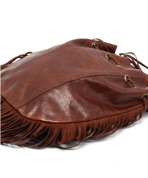 goa オール牛革フリンジバッグ goa（ゴア）の「ﾌﾘﾝｼﾞﾚｻﾞｰBAG（ショルダーバッグ）」 - WEAR