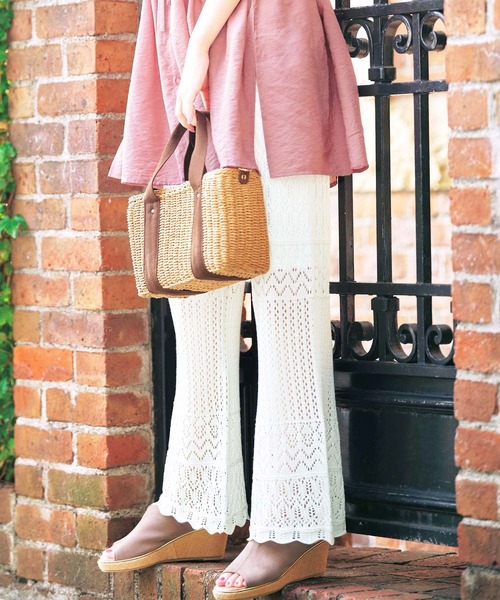 GeeRA(ジーラ)の「透かし編ニットワイドパンツ(その他パンツ・レディース・ブラウン/オフホワイト/ブラック・XX-LARGE/LARGE/MEDIUM/X-LARGE)」の1枚目の写真