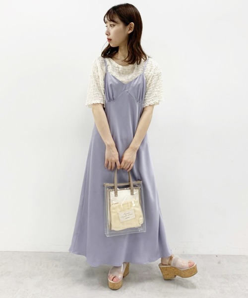 one after another NICE CLAUP（ワンアフターアナザーナイスクラップ）の「バックリボンしぼしぼTシャツ（Tシャツ/カットソー・レディース・ブラック/ベージュ/オフホワイト/ブルーグレー・FREE）」の8枚目の写真