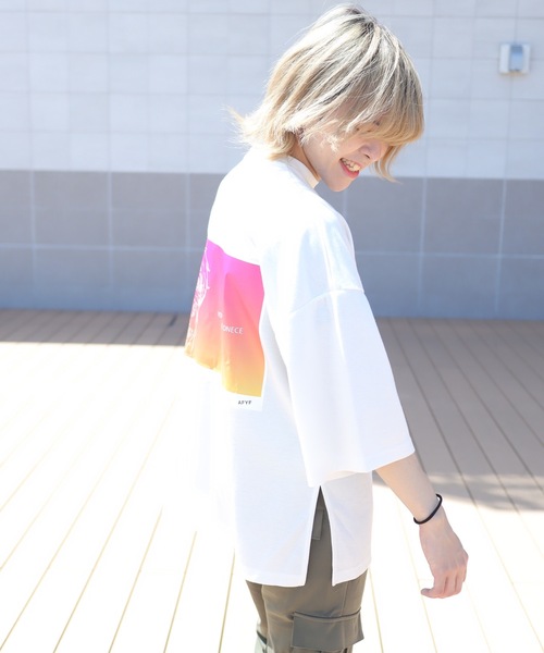 rovtski(ロフトスキー)の「AFYF COOL TECH PRINT BIGTEE/オーバーサイズ クールテック アートプリントビッグTシャツ(Tシャツ/カットソー・メンズ・ホワイト系その他/ブラック系その他/グレー系その他/ブルー系その他/ホワイト系その他2/ホワイト系その他3/ブラック系その他2/ブラック系その他3/グレー系その他2/ブルー系その他2・FREE)」の13枚目の写真