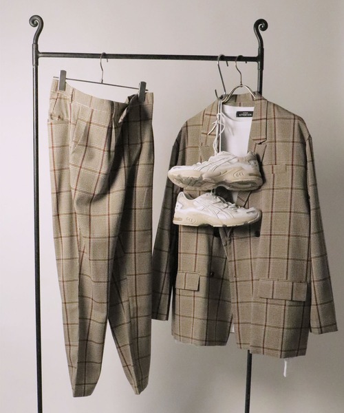 NO NEED(ノーニード)の「グルカワイドテーパードパンツ/セットアップ対応(その他パンツ・メンズ・ブラック/グレー系その他/キャメル・M/L)」の5枚目の写真