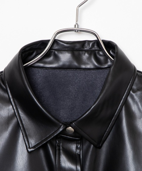 WEGO(ウィゴー)の「WEGO/フェイクレザーボリュームスリーブジャケット(ライダースジャケット・レディース・ブラック・FREE)」の3枚目の写真
