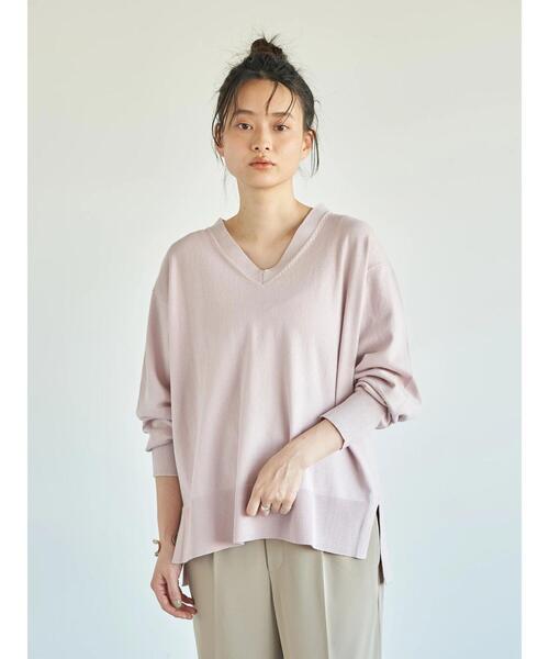 AMERICAN HOLIC（アメリカンホリック）の「Vネックバックリブニットプルオーバー（ニット/セーター・レディース・ライトイエロー/ネイビー/グレイッシュベージュ/アイボリー/ライトピンク・M/L）」の7枚目の写真