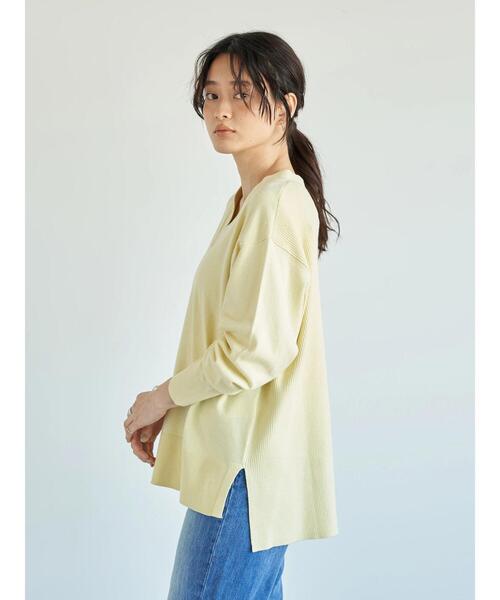 AMERICAN HOLIC（アメリカンホリック）の「Vネックバックリブニットプルオーバー（ニット/セーター・レディース・ライトイエロー/ネイビー/グレイッシュベージュ/アイボリー/ライトピンク・M/L）」の18枚目の写真