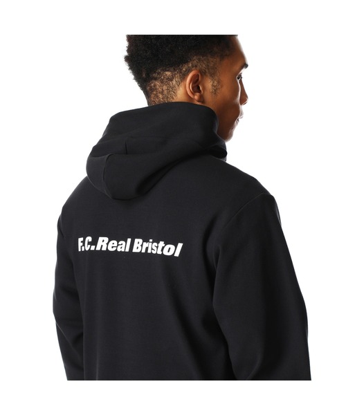 F.C.Real Bristol（エフシーレアルブリストル）の「RELAX FIT