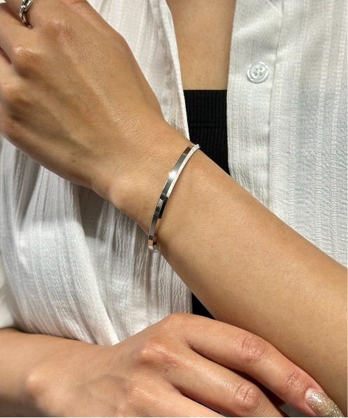 Burner（バーナー）の「【OKUOKU　0909】マルチデザイン ステンレス バングル ブレスレット  oku-brac-10（ブレスレット・メンズ・シルバー/ブラック/ゴールド/シルバー系/その他5/その他6/その他7/ピンクゴールド/E/F/その他1/その他2/その他3/H/J/O/Q/K/L/M/N/G/I/P/R/その他4・FREE）」の13枚目の写真