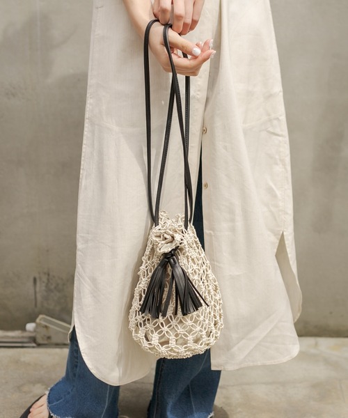 CAPRICIEUX LE'MAGE（カプリシューレマージュ）の「コットンコード巾着ショルダーバッグ（ショルダーバッグ・レディース・ブラック/アイボリー・ONESIZE）」の12枚目の写真