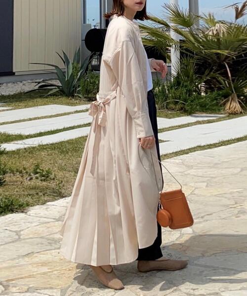 coen by SIZU（コーエンバイシズ）の「coen by SIZU バックプリーツシャツワンピース（ワンピース・レディース・ホワイト/ベージュ・FREE）」の10枚目の写真