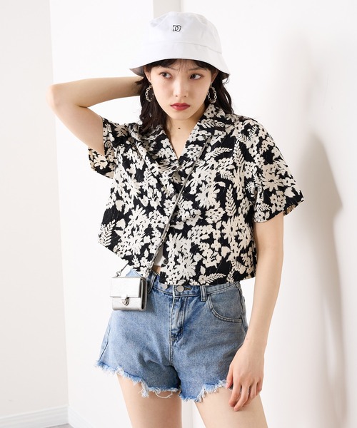 RASVOA（ラスボア）の「ダメージデニムショートパンツ（デニムパンツ・レディース・ブラック/ブルー・S/M）」の9枚目の写真