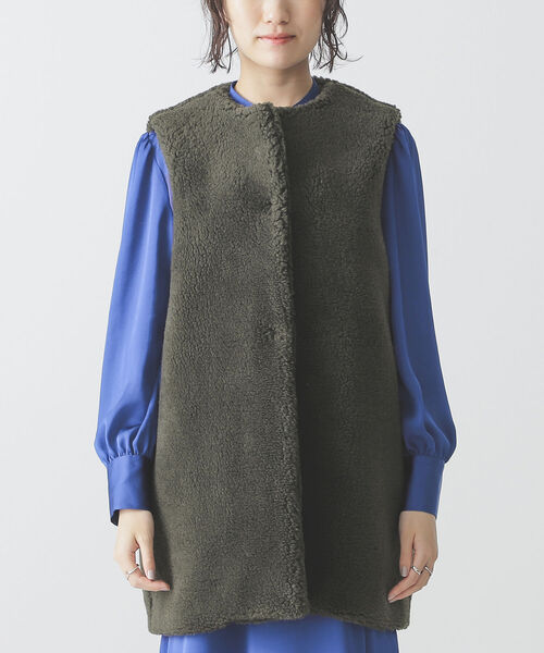 BEAMS LIGHTS(ビームスライツ)の「BEAMS LIGHTS / ウール混 ボア ベスト(ベスト・レディース・ブラック/オリーブ/グレー系その他・ONE SIZE)」の14枚目の写真