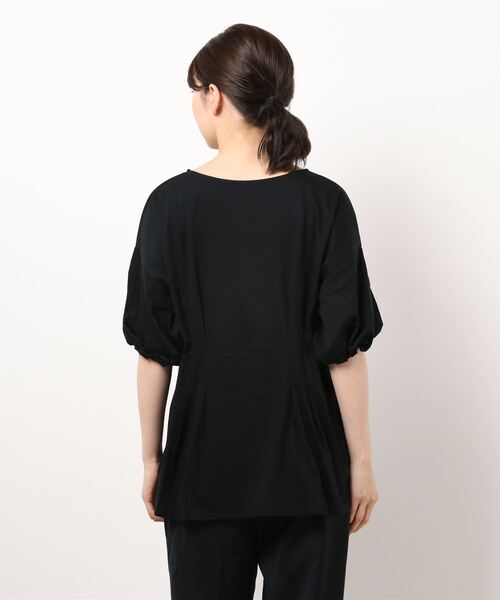 COLONY 2139（コロニートゥーワンスリーナイン）の「《抗菌・防臭》【SMART COLLECTION】抗菌スマートウエストタック半袖トップス（Tシャツ/カットソー・レディース・ブラック/オフホワイト/ダークブルー・LARGE/MEDIUM）」の4枚目の写真