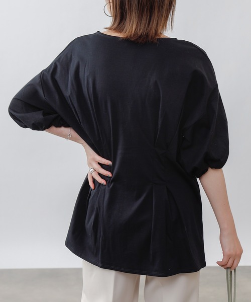 COLONY 2139（コロニートゥーワンスリーナイン）の「《抗菌・防臭》【SMART COLLECTION】抗菌スマートウエストタック半袖トップス（Tシャツ/カットソー・レディース・ブラック/オフホワイト/ダークブルー・LARGE/MEDIUM）」の14枚目の写真