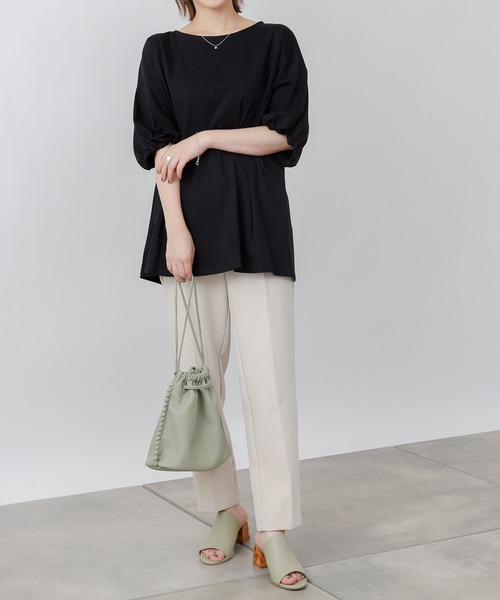 COLONY 2139（コロニートゥーワンスリーナイン）の「《抗菌・防臭》【SMART COLLECTION】抗菌スマートウエストタック半袖トップス（Tシャツ/カットソー・レディース・ブラック/オフホワイト/ダークブルー・LARGE/MEDIUM）」の18枚目の写真