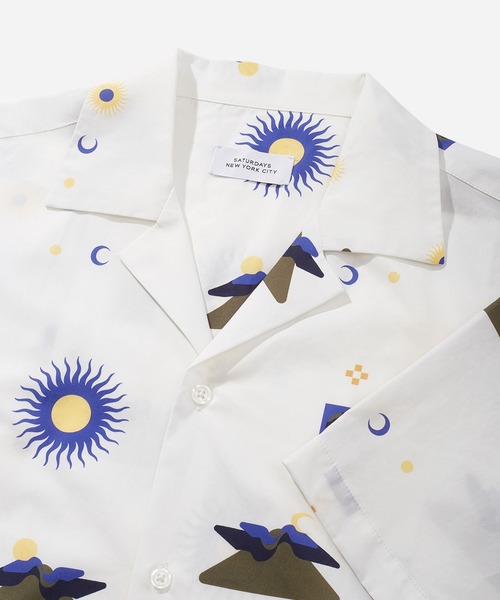 Saturdays NYC（サタデーズ ニューヨークシティ ）の「Midnight Sunrise Printed Canty SS Shirt（シャツ/ブラウス・メンズ・オフホワイト/オリーブ/ネイビー・L/M/S/XL/X-SMALL）」の6枚目の写真