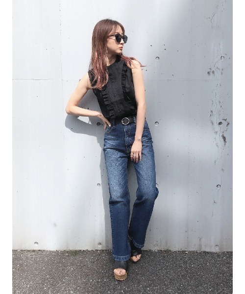 ENVYM（アンビー）の「ノースリーブフリルＳＨ（シャツ/ブラウス・レディース・ホワイト/ブラック・FREE）」の8枚目の写真