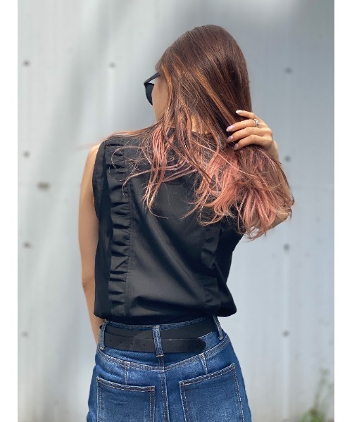 ENVYM（アンビー）の「ノースリーブフリルＳＨ（シャツ/ブラウス・レディース・ホワイト/ブラック・FREE）」の5枚目の写真