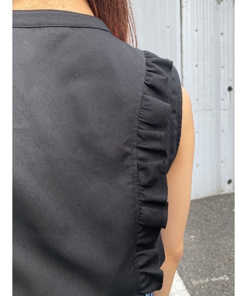 ENVYM（アンビー）の「ノースリーブフリルＳＨ（シャツ/ブラウス・レディース・ホワイト/ブラック・FREE）」の14枚目の写真