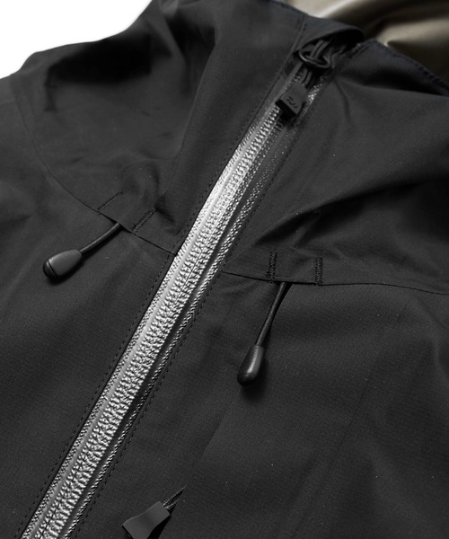 DAIWA（ダイワ）の「DAIWA × GORDON MILLER　GORE-TEX INFINIUM JACKET (ダイワ ゴードンミラー ゴアテックス インフィニウム ジャケット)(2colors)(Men's)(21S-GM016)（ナイロンジャケット・メンズ・ブラック/オリーブドラブ・M/L/XL）」の12枚目の写真