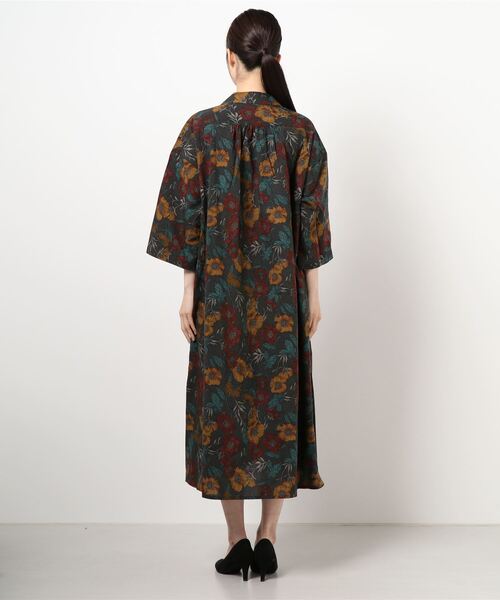 sm2rhythm（サマンサモスモスリズム）の「花柄プリントスキッパーワンピース（ワンピース・レディース・ネイビー/ブラウン・ﾌﾘ-）」の3枚目の写真