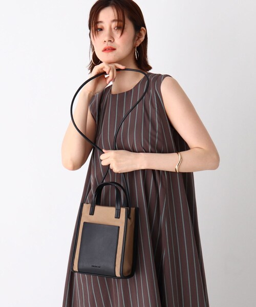 OPAQUE.CLIP(オペークドットクリップ)の「◆キャンバスコンビポケットミニショルダー【エコバッグ付・抗菌防臭加工裏地】(ショルダーバッグ・レディース・オフホワイト/キャメル/ホワイト系3・00)」の1枚目の写真