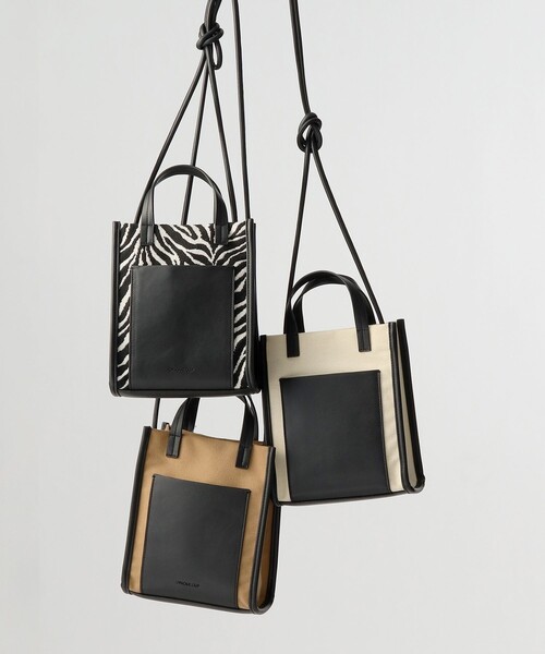 OPAQUE.CLIP(オペークドットクリップ)の「◆キャンバスコンビポケットミニショルダー【エコバッグ付・抗菌防臭加工裏地】(ショルダーバッグ・レディース・オフホワイト/キャメル/ホワイト系3・00)」の11枚目の写真