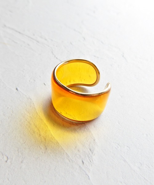 y/m by Yukie（イムバイユキエ）の「クリアイヤカフ（イヤーカフ・レディース・イエロー/クリア・FREE）」の15枚目の写真