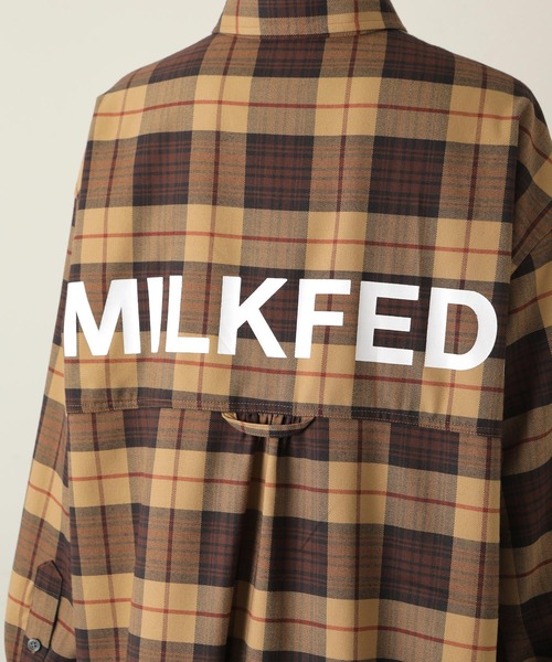 MILKFED.（ミルクフェド）の「BACK LOGO PLAID SHIRT（シャツ/ブラウス・レディース・ベージュ/レッド/パープル/ネイビー・ONE SIZE）」の9枚目の写真