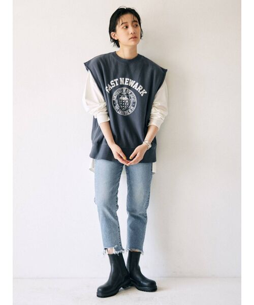 Ungrid(アングリッド)の「ノースリルーズスウェット(スウェット・レディース・ライトグレー/ネイビー・FREE)」の15枚目の写真